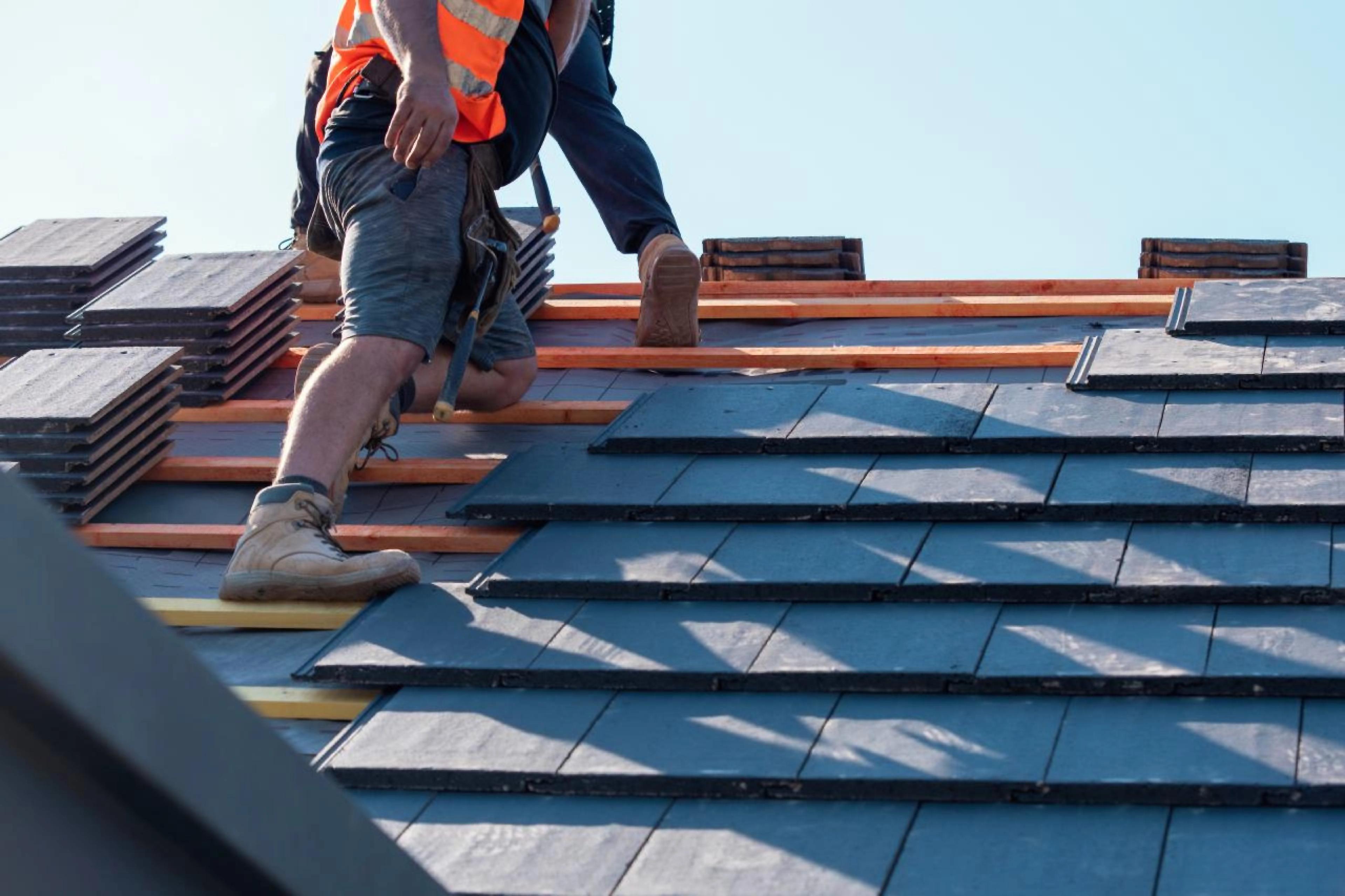 Finding a Roofer in Whitley Bay Who Does the Job Properly the First Time