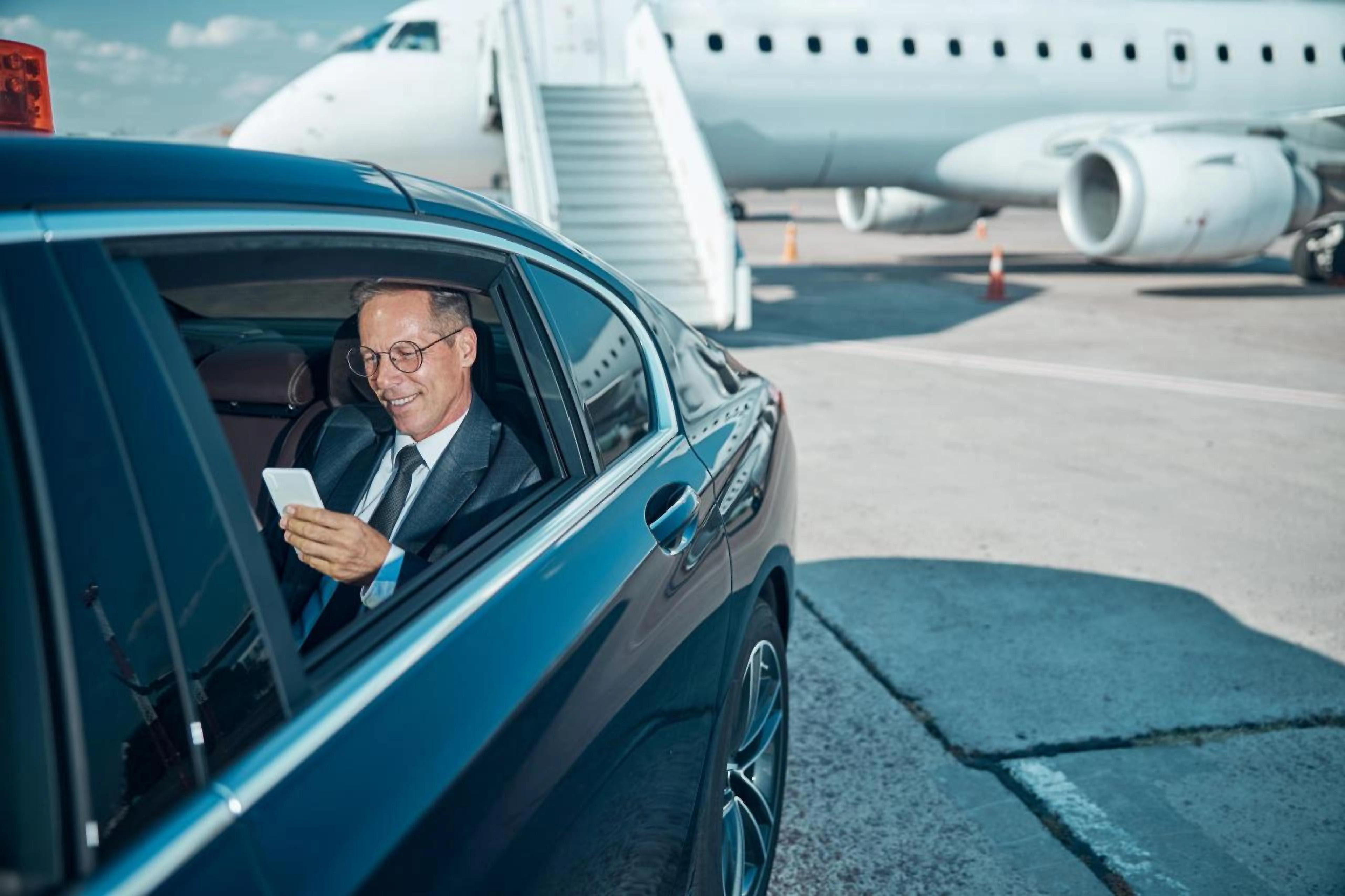 Airport Chauffeurs Yorkshire: Everything You Need to Know Before Booking